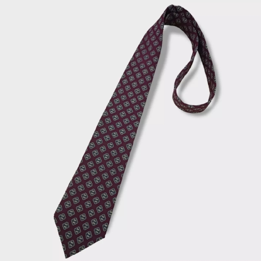 DAKS Burgundy Monogram Logo Silk LUXURY Tie SWITZERLAND